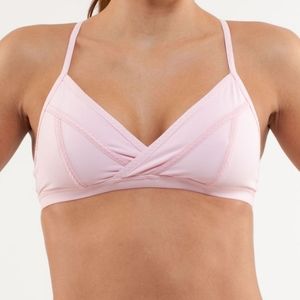 Lululemon Rehearsal Bra pink size 2